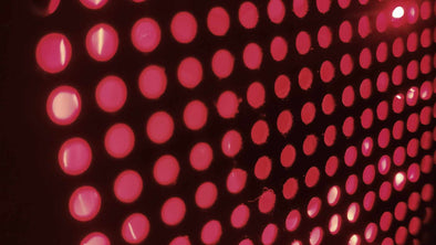 Red Light Therapy vs. Infrared Saunas (A Detailed Comparison)